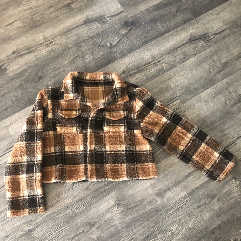 Cropped Teddy Plaid Jacket